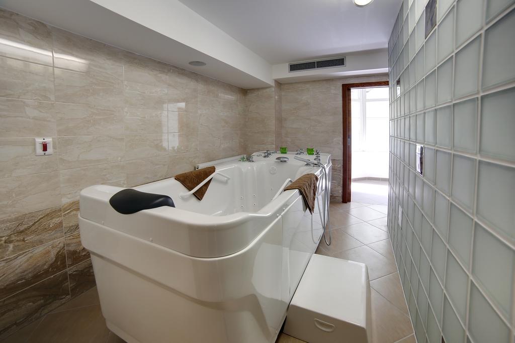 Parkhotel Forest มาเรียอานซเกลาซนี ภายนอก รูปภาพ